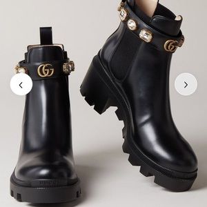 Looking for these shoes ...